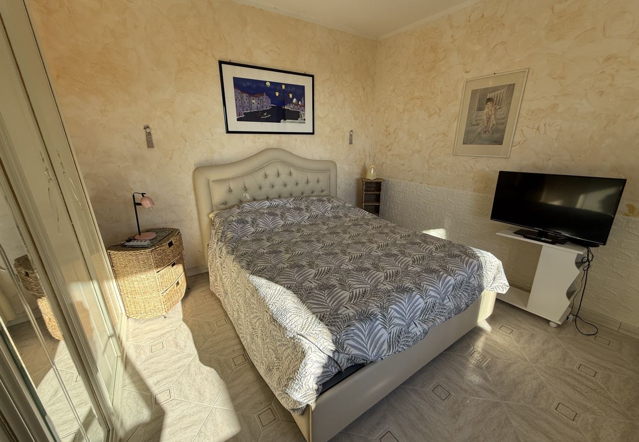 Apartment in Imperia - The Piano Apartment